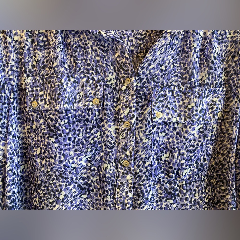 Liz Claiborne Lavender Blue Dot Print Button Down Blouse Size S - Picture 5 of 9